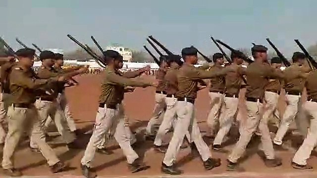 नीमच में 26 जनवरी गणतंत्र दिवस परेड की तैयारियां शुरू, सलामी परेड की रिहर्सल जारी