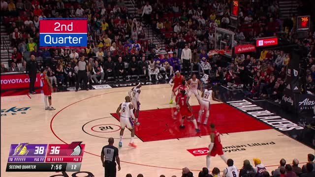LeBron leads Lakers to comeback win in Portland