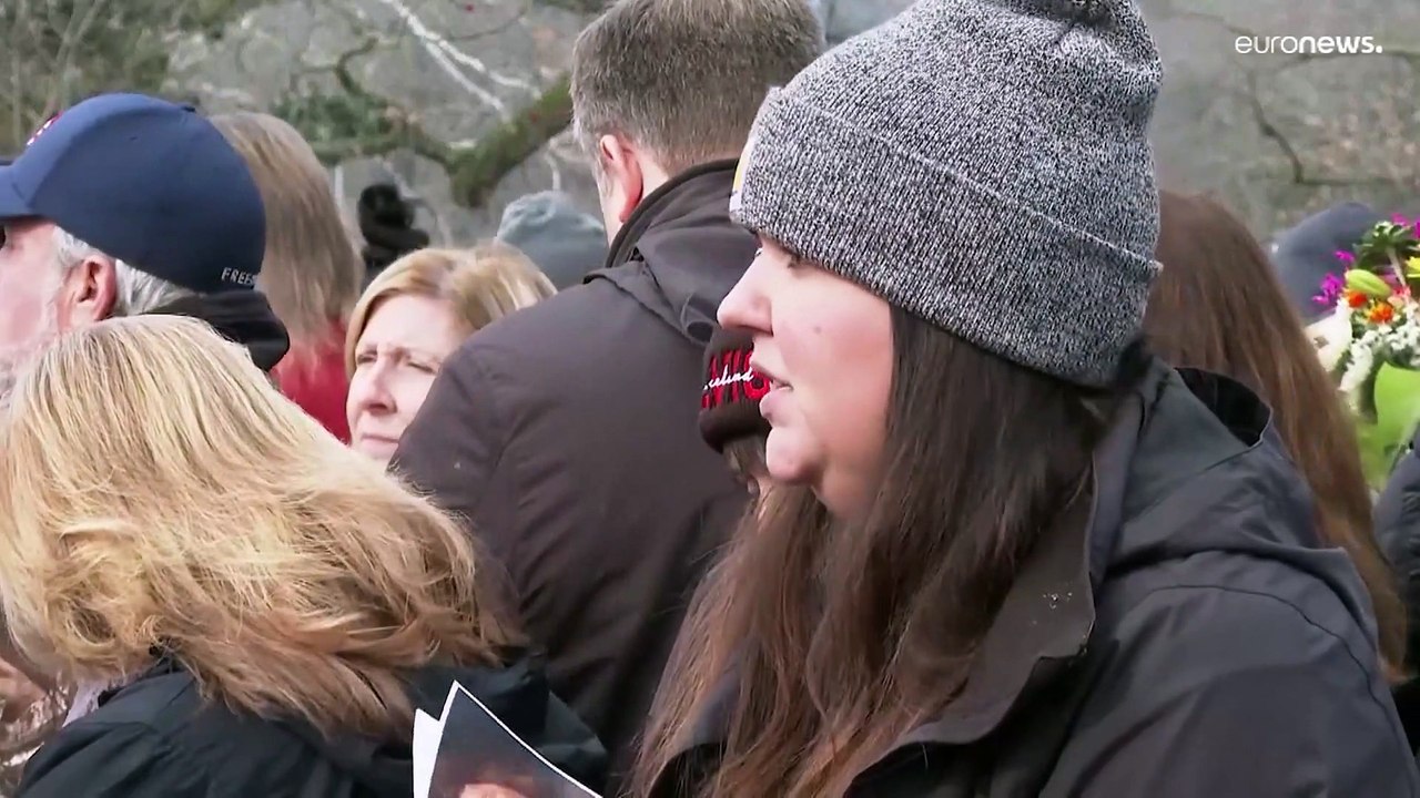 Lisa Marie Presley: l'addio dei fan alla figlia di Elvis