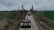 VÍDEO: Tanques russos T-90M rompem as defesas ucranianas