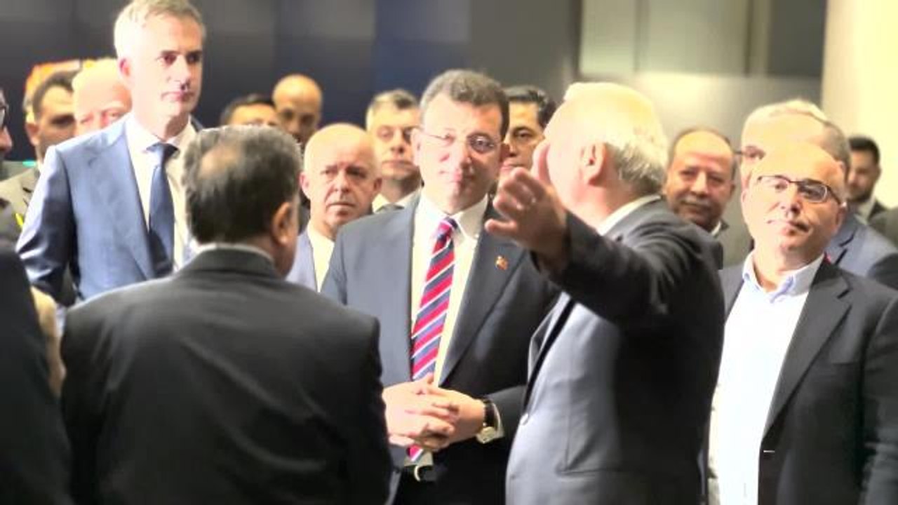 İmamoğlu'ndan İsveç'te Kur'an-I Kerim Yakılmasına Tepki: "Bu Tür Girişimler, Barış ve Huzur Bozacak Nefret Suçlarıdır"