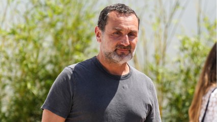 GALA VIDEO - Gilles Lellouche révèle combien de kilos qu’il a pris pour jouer Obélix, c’est beaucoup !
