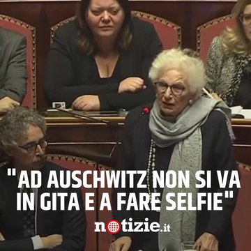 Liliana Segre: Ad Auschwitz non si va in gita e a fare selfie