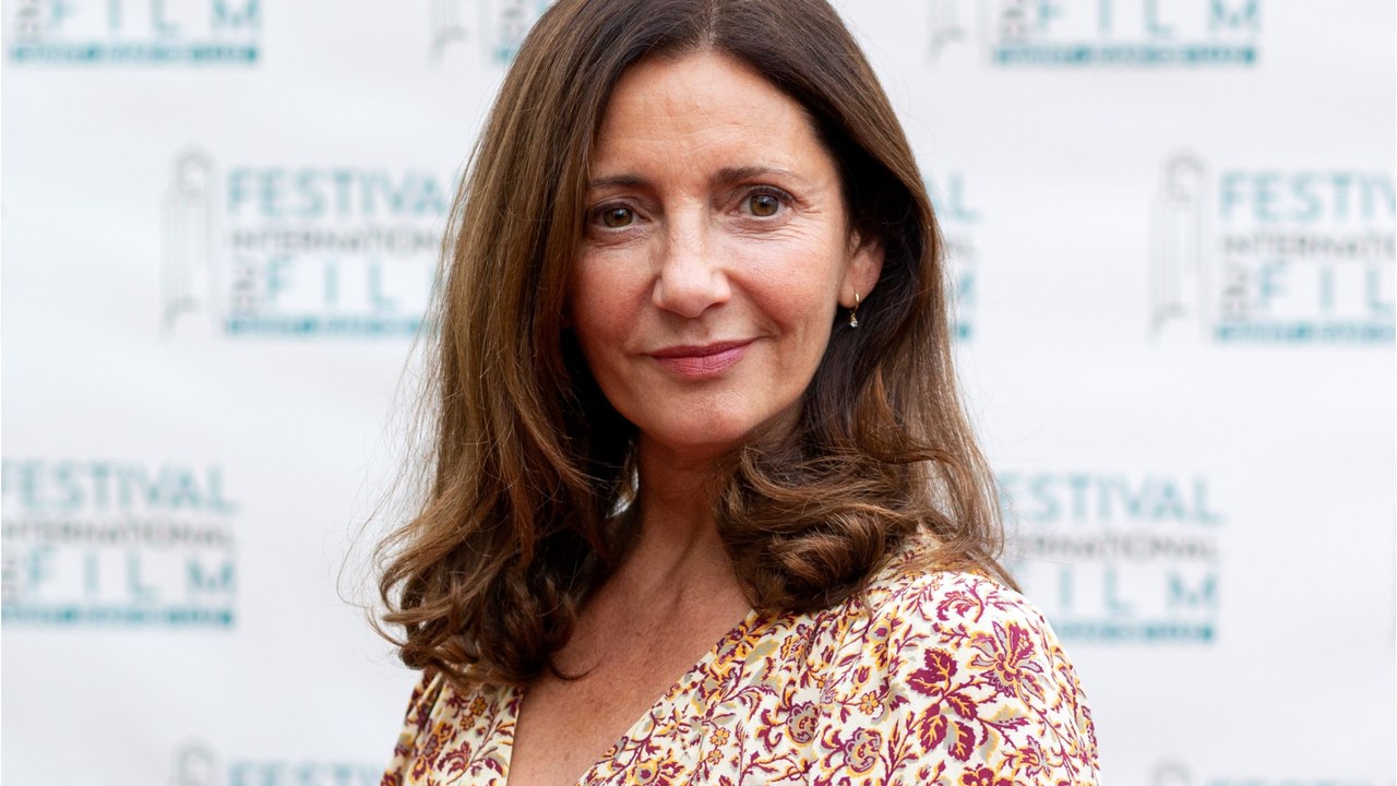 GALA VIDEO - Valérie Karsenti cash sur ses enfants loin d’être ses premiers fans : "Très souvent, ils ne regardent pas”