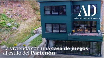 La vivienda con una casa de juegos al estilo del Partenón | A la venta
