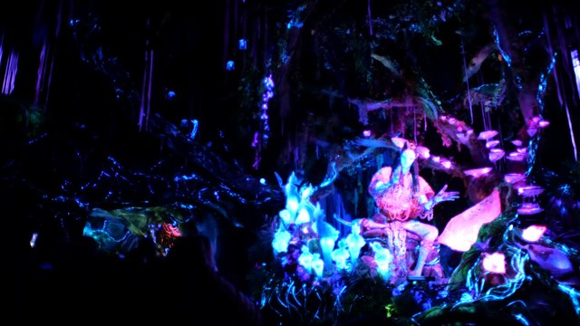Na'vi River Journey Dark Ride (Disney's Animal Kingdom Theme Park - Orlando, Florida) - 4k Dark Ride POV Experience