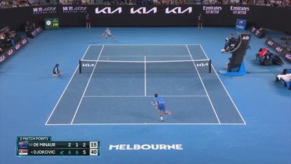 Djokovic dominates De Minaur in straight sets