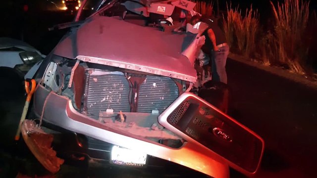 Muerto y un lesionado dejó un fatal choque sobre carretera a Nogales, en el poblado de El Medileño
