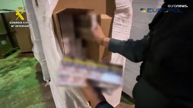 Украинские беженцы работали на подпольных сигаретных фабриках