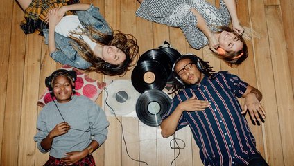 4 Reasons We're Obsessed With Nostalgia