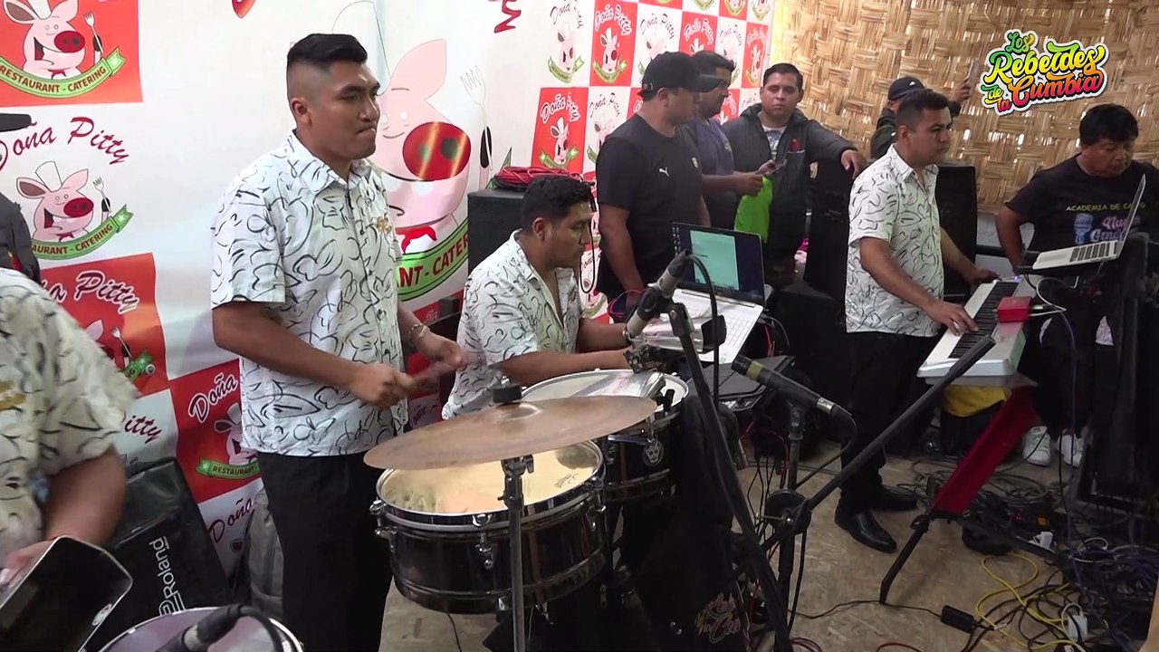 MIX HOJA EN BLANCO - LOS REBELDES DE LA CUMBIA