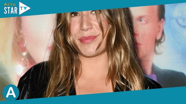 J'ai vraiment du mal : Izïa Higelin en pleine déprime ? Touchantes confidences sur son deuil diffi