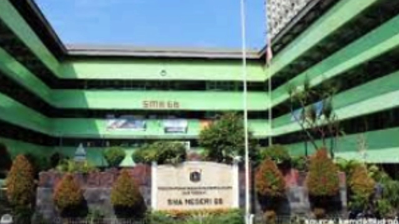15 SMA Terbaik DKI Jakarta Berdasarkan Nilai UTBK 2022 Versi LTMPT adakah sekolah tujuan kamu ?