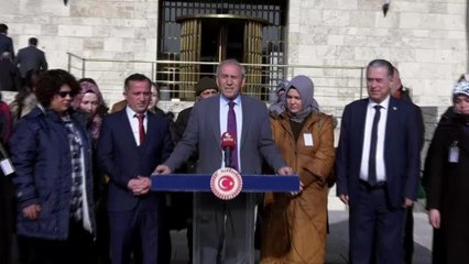 Ücretli Öğretmenler Sorunlarını Meclis'te Anlattı: "Asgari Ücretin Altında Maaş ile Geçinmeye Çalışıyoruz"