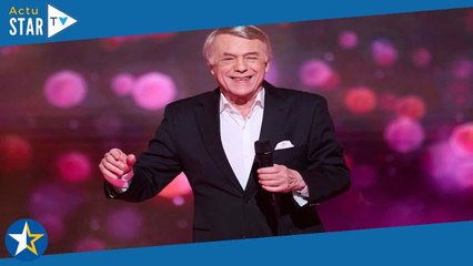 "Peut-être à cause de ça" : Salvatore Adamo dévoile les raisons de sa brouille avec Johnny Hallyday
