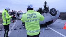 KIRKLARELİ - İki otomobilin çarpıştığı kazada 3 kişi yaralandı