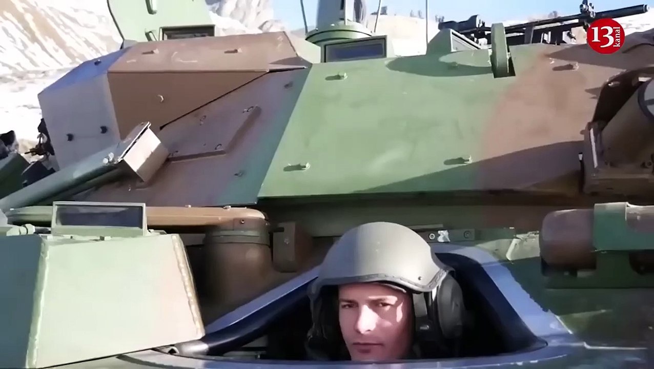 Images of AMX-10 RC battle tanks that France will send to Ukraine