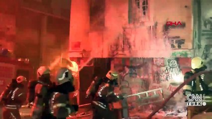 Beyoğlu'nda kilisenin lojman kısmında yangın: 2 ölü, 2 yaralı