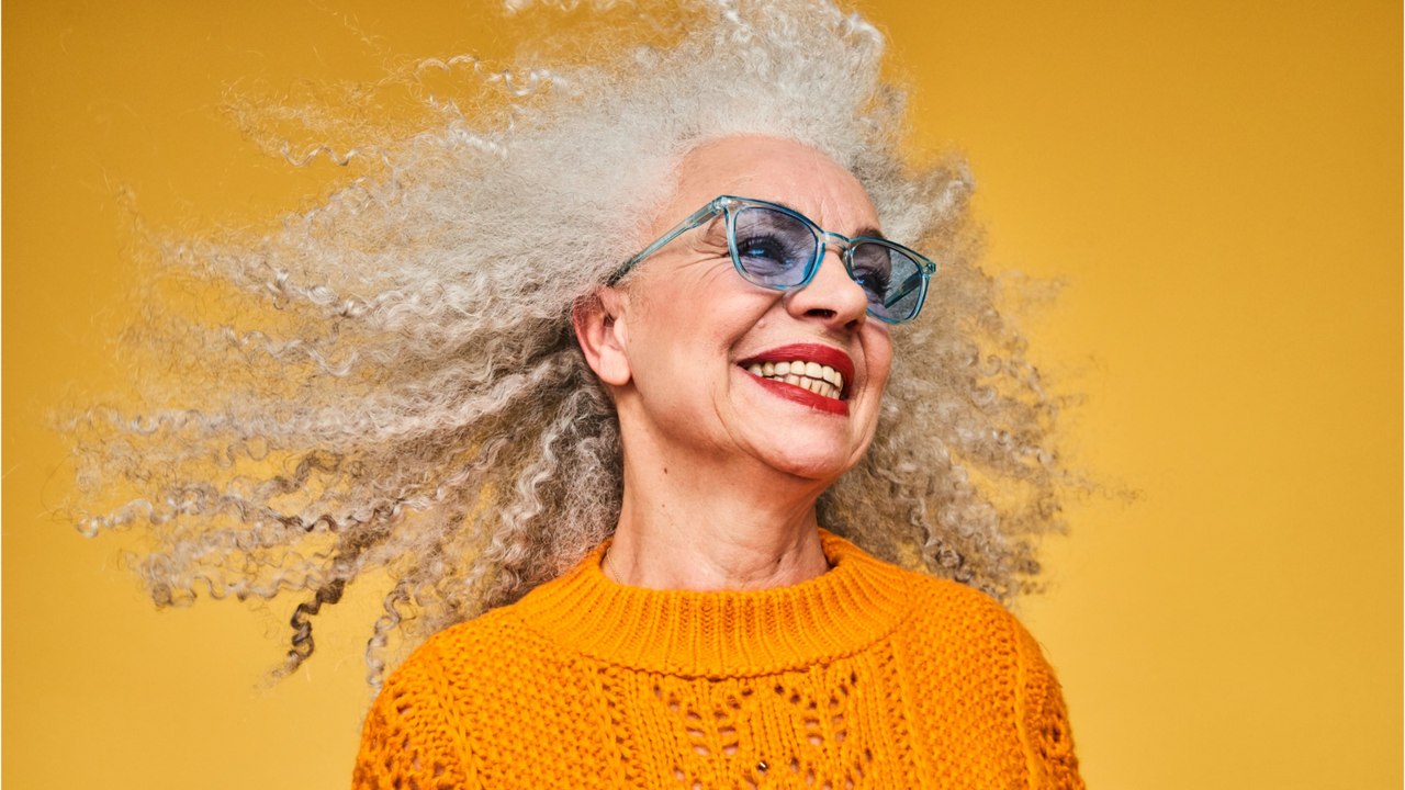 Quelles coupes de cheveux quand on porte des lunettes ?