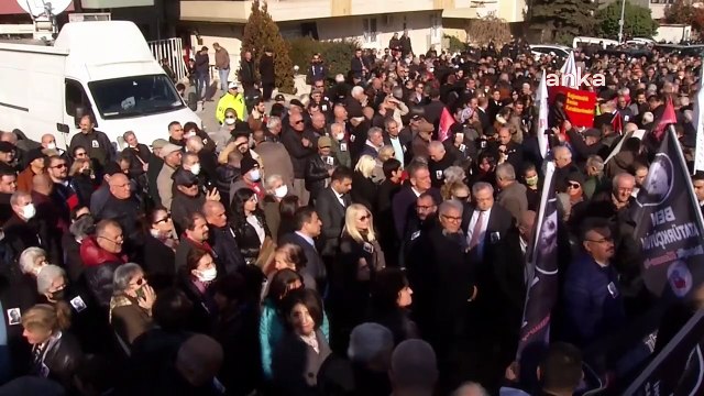 Gazeteci Uğur Mumcu bugün 30’uncu ölüm yıldönümünde anıldı