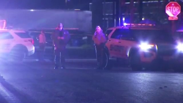 Un'altra strage negli Usa, spara e uccide 7 persone in California