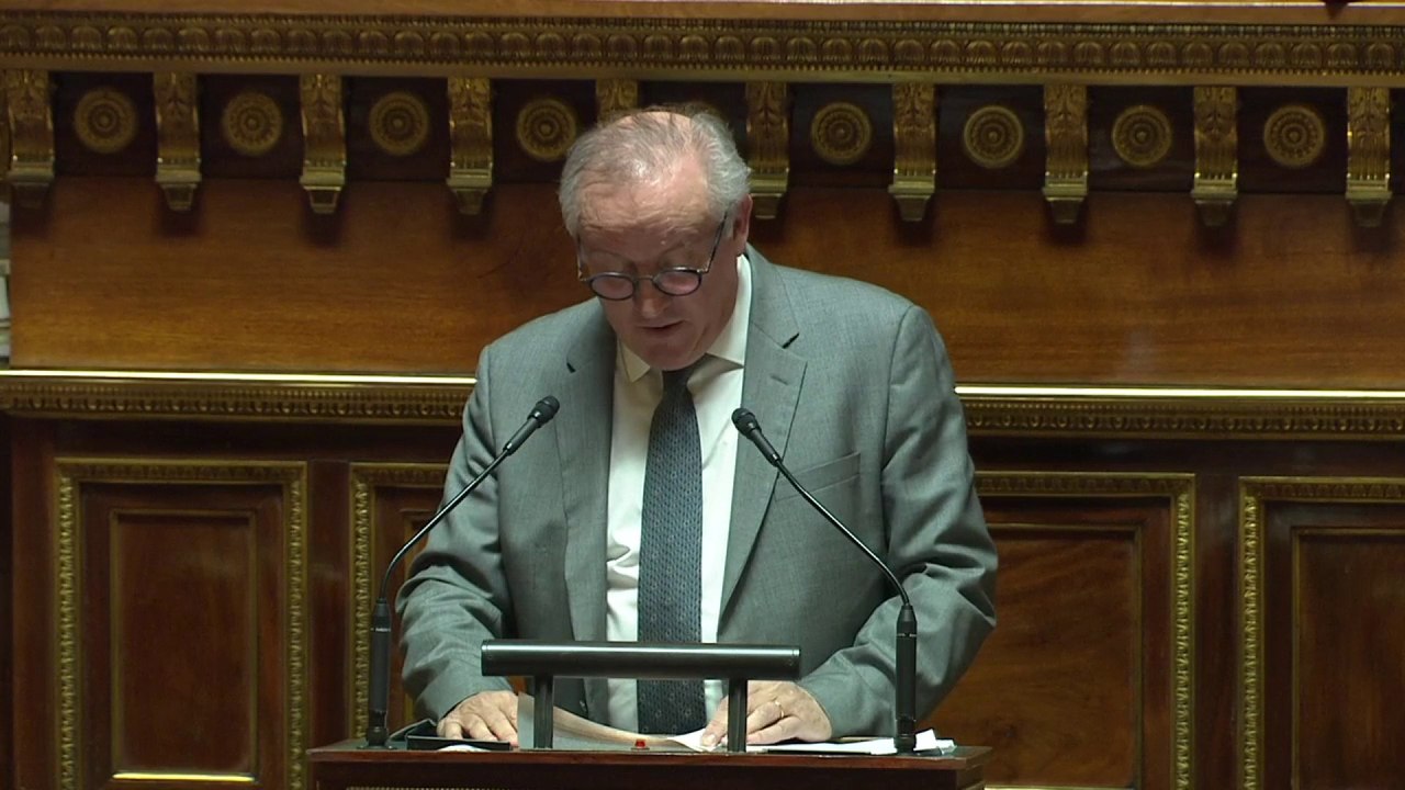 Nucléaire : "N'écoutons pas les Khmers verts et les prédicateurs de lampes à huile"