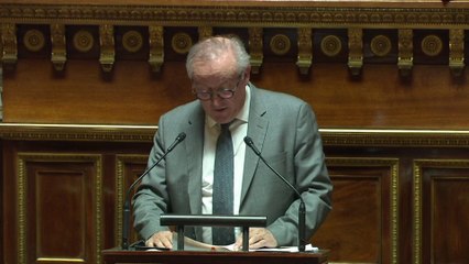 Nucléaire : "N'écoutons pas les Khmers verts et les prédicateurs de lampes à huile"