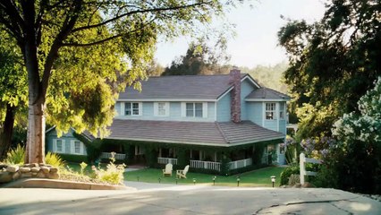 Easy A | movie | 2010 | Official Trailer