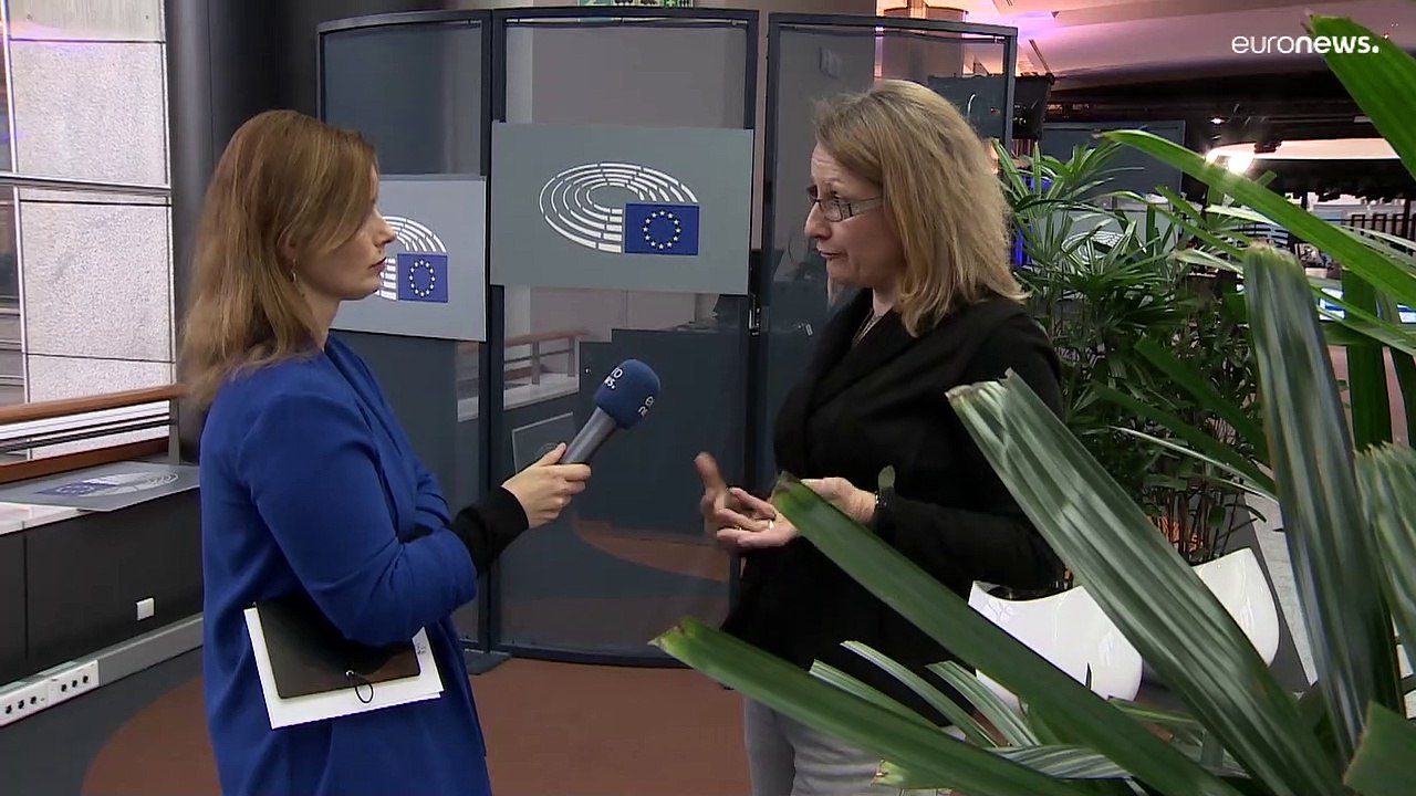 Bruselas presenta una nueva estrategia para incrementar la devolución de migrantes