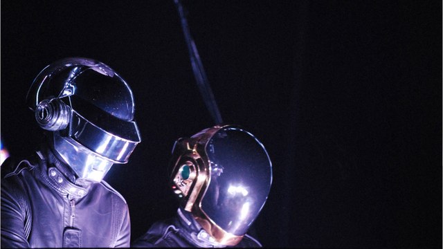 Voici - Daft Punk : l'un des membres annonce son album solo et fait tomber le casque... ou presque