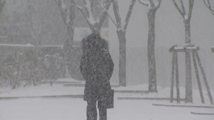 [날씨] 오늘 아침 북극한파 절정...늦은 밤~내일 중서부 많은 눈 / YTN