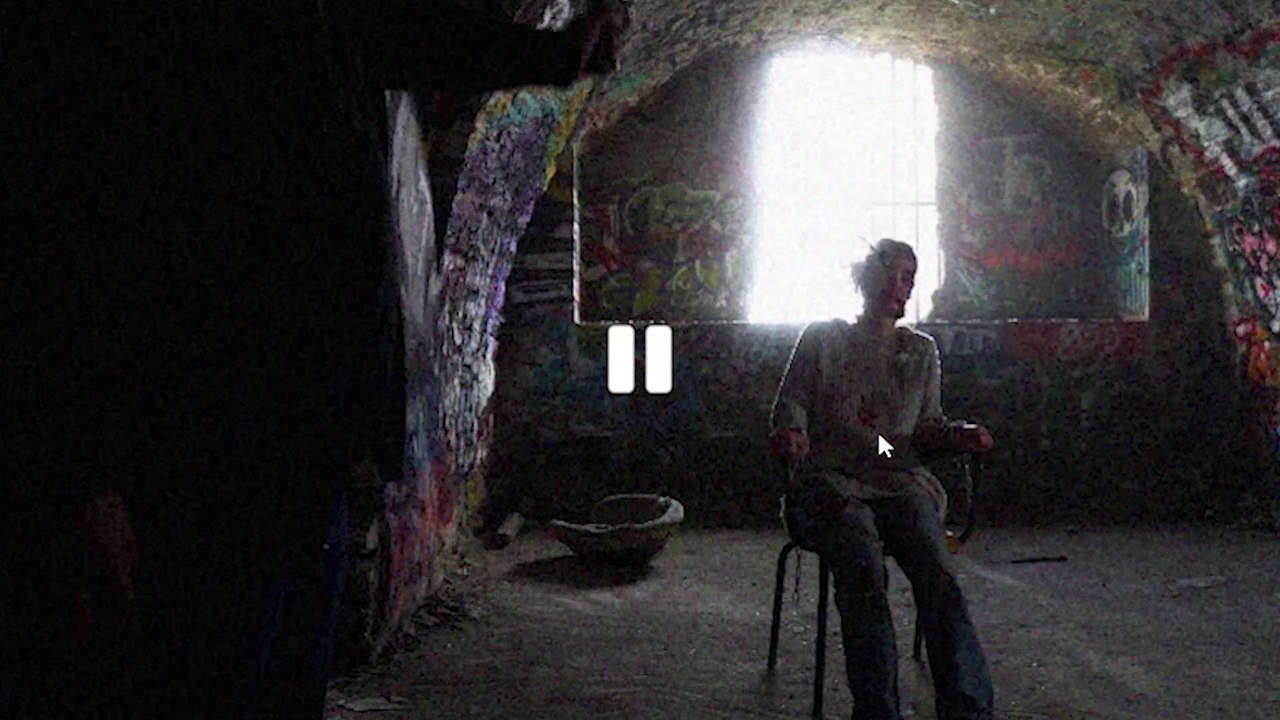 THE ROOM 13