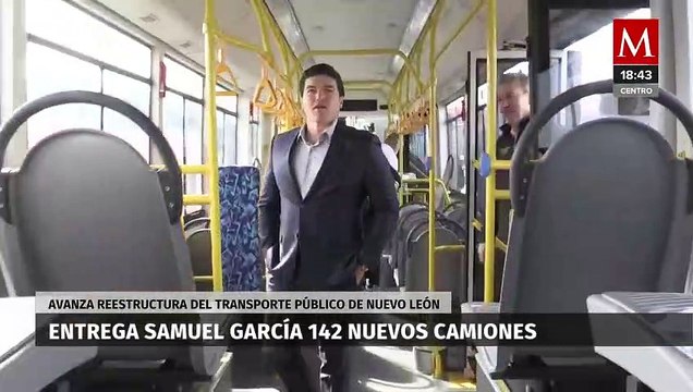 En Nuevo León, Samuel García entrega 142 nuevos camiones de transporte público