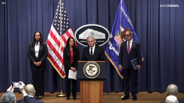 Минюст США подал в суд на Google