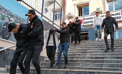 MOTOKURYE OLARAK GİTTİLER "GİZLİ POLİSİZ" DEYİP 10 BİN DOLAR ÇALDILAR