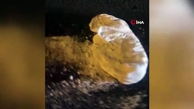 Polisten kaçmaya çalışırken kamyonet çarpan zehir taciri hayatını kaybetti