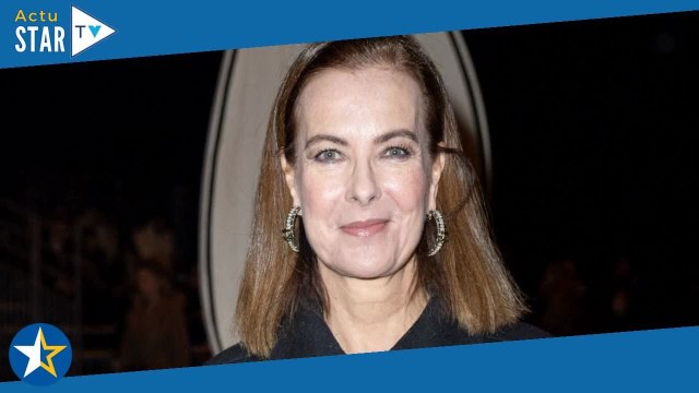 Charlotte Casiraghi et sa belle-mère Carole Bouquet, très chic avec ses lunettes : réunies chez Chan