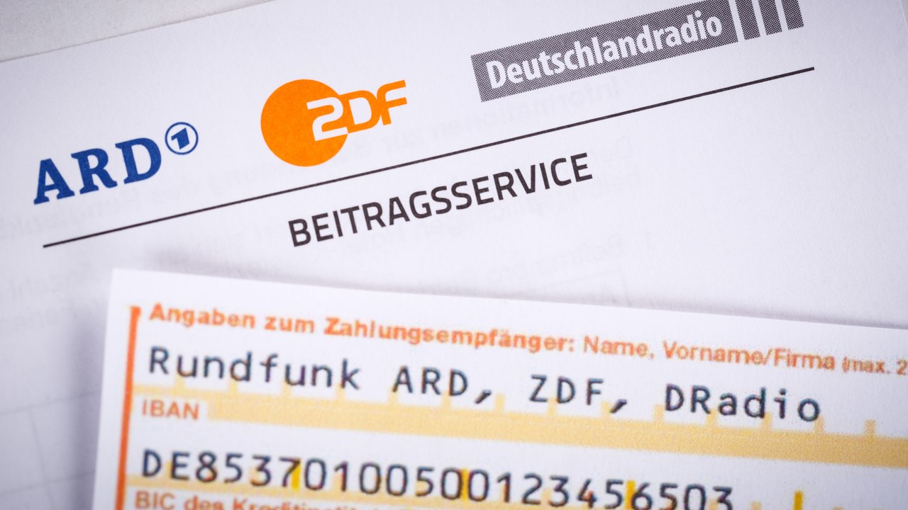 GEZ-Gebühren: Unter diesen Voraussetzungen kannst du dich befreien lassen