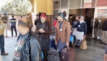 Pakistani pilgrims: शांति और सद्भाव का संदेश लेकर आया पाक जत्था