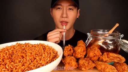 Tải video: ASMR SPICY FIRE NOODLES & HONEY GLAZED FRIED CHICKEN MUKBANG (No Talking) COOKING & EATING SOUNDS