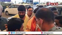 ఎయిర్ పోర్ట్ లో నారా లోకేష్ కి బ్రహ్మరథం పట్టిన కార్యకర్తలు _ Nara Lokesh Craze @ Hyderabad Airport