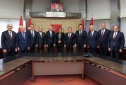 İmamoğlu, Kılıçdaroğlu ile yaptıkları toplantıdan fotoğraf paylaştı; herkes altına aynı yorumu yaptı