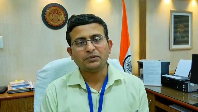 The collector gave best wishes to the residents of the district on Republic Day