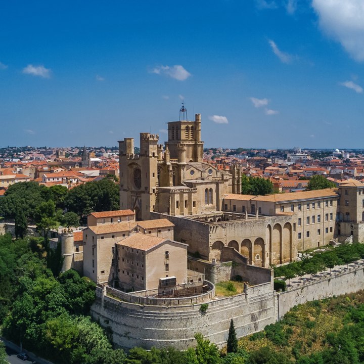Béziers est la plus vieille ville de France encore habitée carré (1)