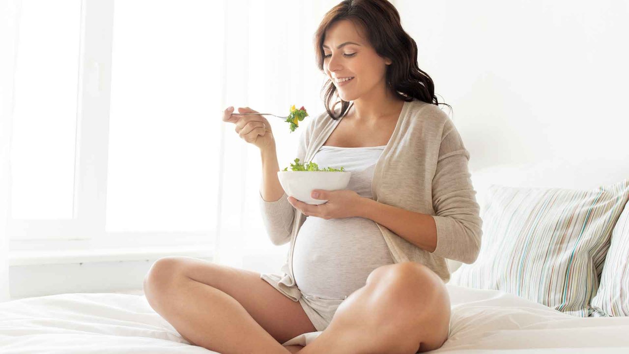Ernährung in der Schwangerschaft: Das Wichtigste im Überblick