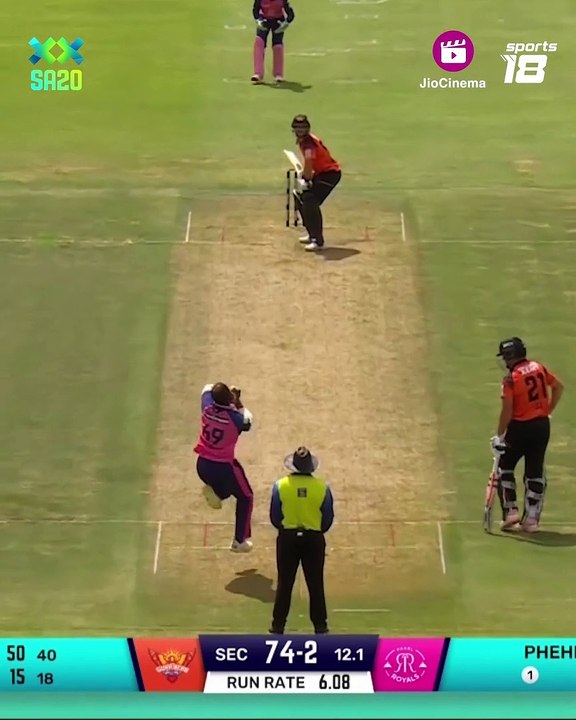 Andile Phehlukwayo dismisses Aiden Markram - SA20_Full-HD