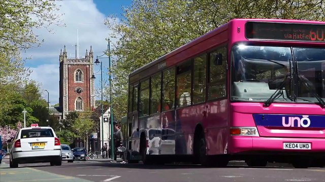 High street shopping: 1.4 million people must travel more than an hour to reach their local bank branch