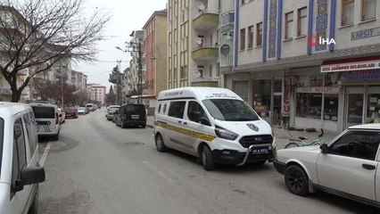 Polis evin camı kırıp hayat kurtardı