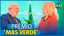 Lula recebe prêmio por defesa do meio ambiente