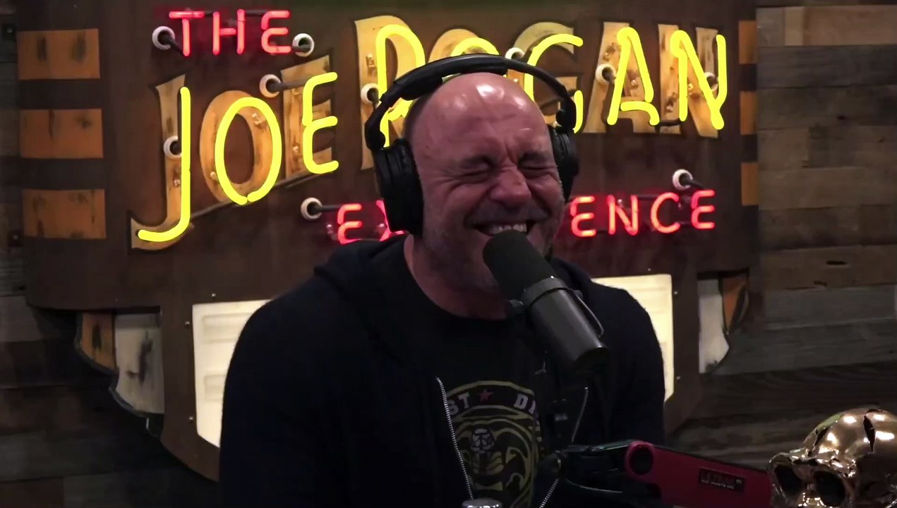 Joe Unimpressed By Ukraine's President's P-nis Piano Playing - Joe Rogan Experience